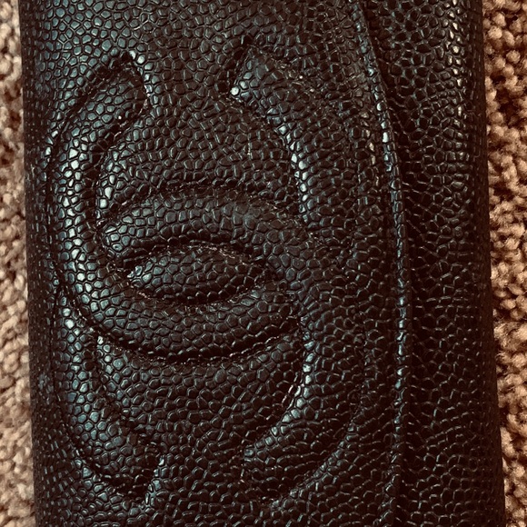 Coco Chanel black caviar leather vintage wallet. - Picture 1 of 7